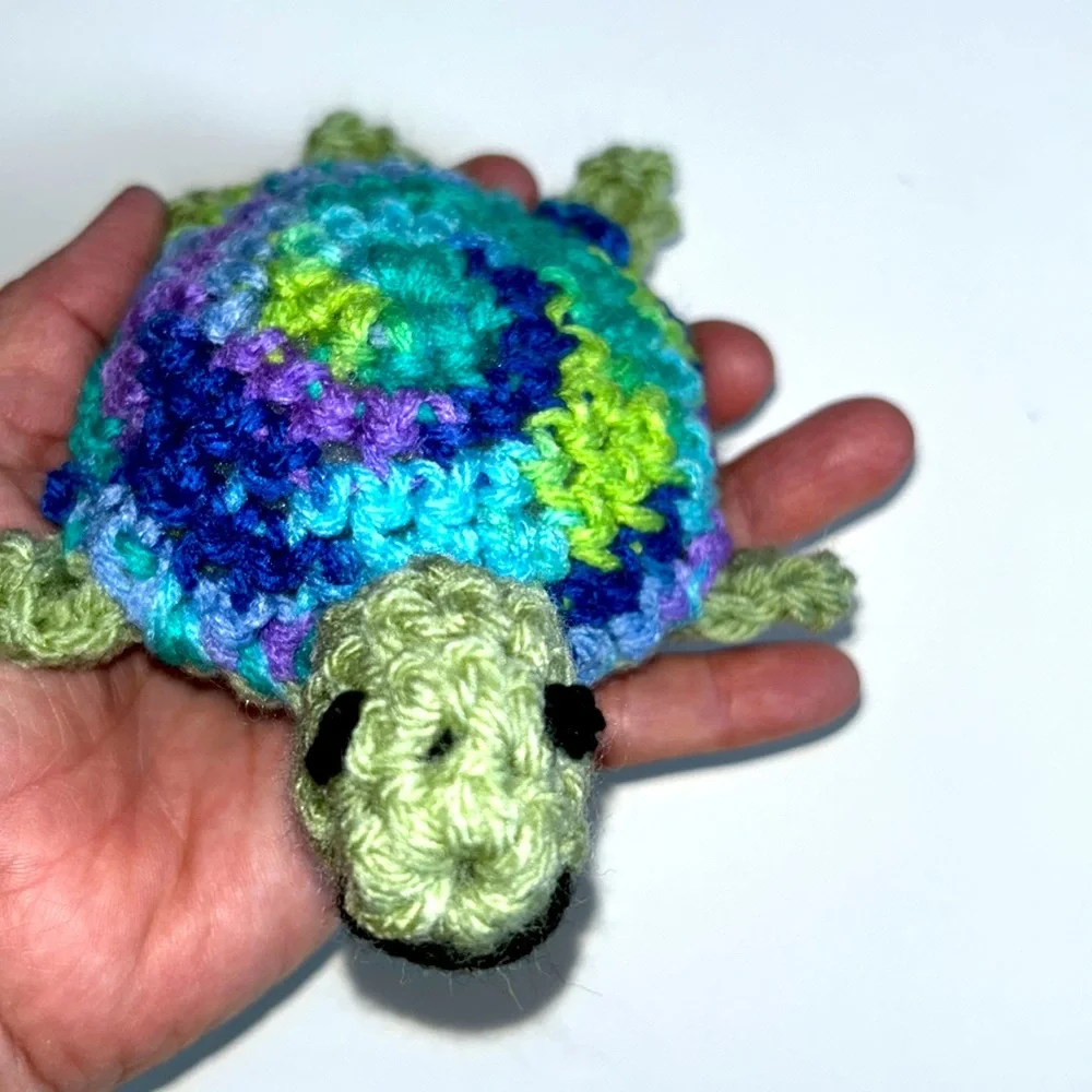Relisted HAND CRAFTED Crocheted Amigurumi Colorful Turtle Stuffed Childrens Toy - Picture 7 of 8
